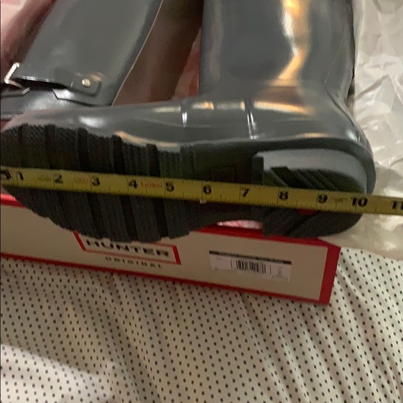 Women’s Hunter Rain Boots - Picture 10 of 10